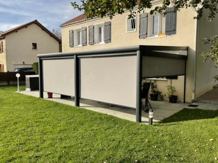 Store ZIP motorisé - V 550 S